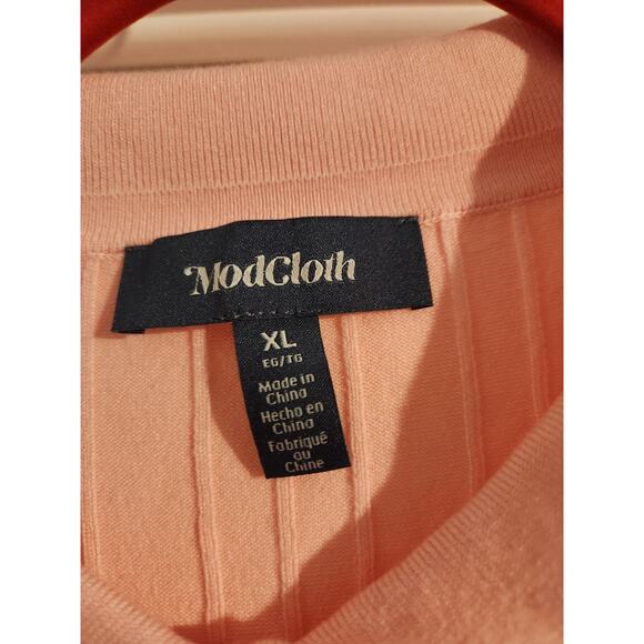 Modcloth Women's Sweater Pink XL - Picture 2 of 4
